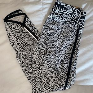 Cute, like new lululemon leggings!